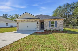 6118 Clover Street, Crestview, FL 32539