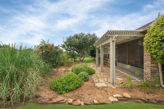 3734 County Seat Lane, Richmond, TX 77469