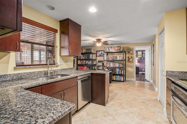 7730 PINEAPPLE DRIVE, Orlando, FL 32835