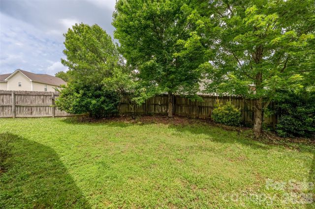 9824 Andi Kathryn Court, Charlotte, NC 28214