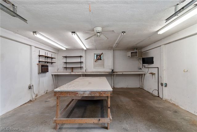 105 8th Street SW, Massillon, OH 44647