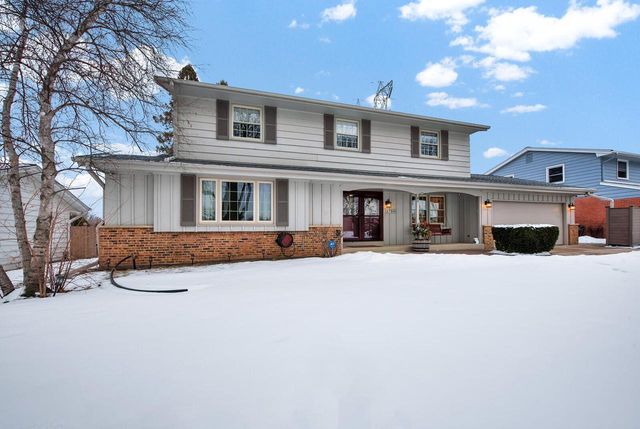 2760 N Park DRIVE, Wauwatosa, WI 53222