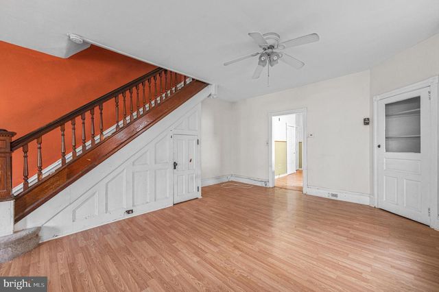 812 STANBRIDGE ST, Norristown, PA 19401