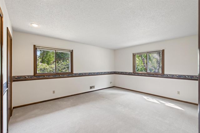 1858 Merrill Street, Roseville, MN 55113