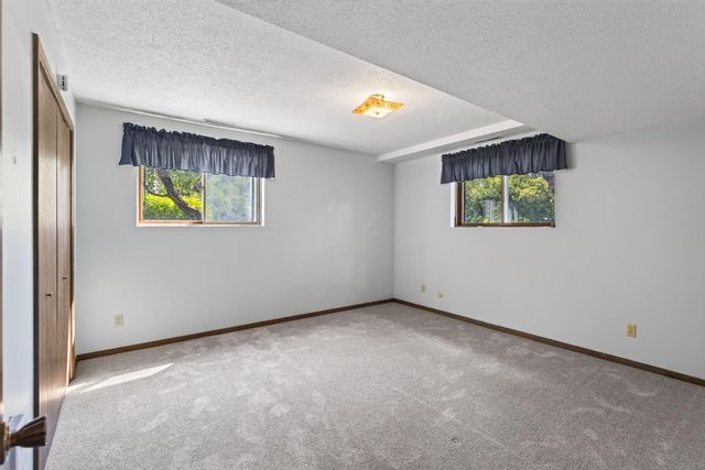 1858 Merrill Street, Roseville, MN 55113