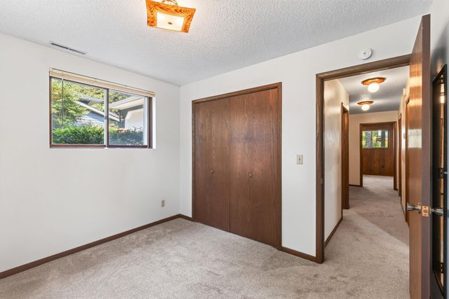 1858 Merrill Street, Roseville, MN 55113