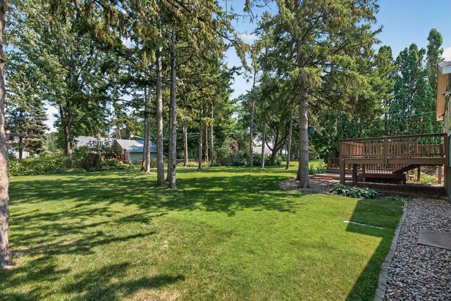 1858 Merrill Street, Roseville, MN 55113