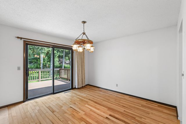 1858 Merrill Street, Roseville, MN 55113