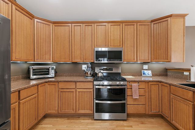 1387 New Haven Drive, Cary, IL 60013