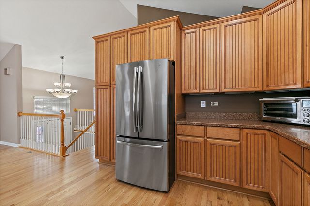 1387 New Haven Drive, Cary, IL 60013