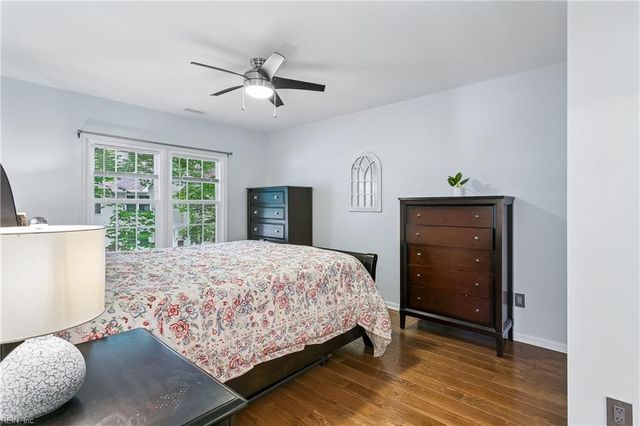 6 Tamarisk Quay Apt I, Hampton, VA 23666