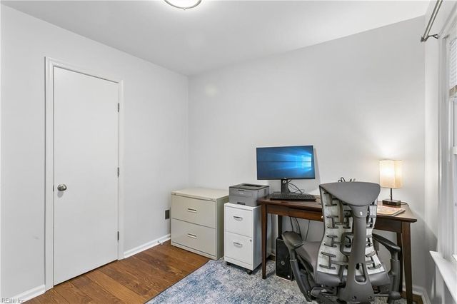 6 Tamarisk Quay Apt I, Hampton, VA 23666