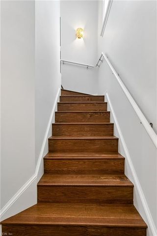 6 Tamarisk Quay Apt I, Hampton, VA 23666