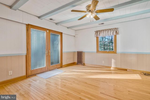 111 AUTUMN CT, Huntingtown, MD 20639