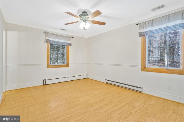 111 AUTUMN CT, Huntingtown, MD 20639