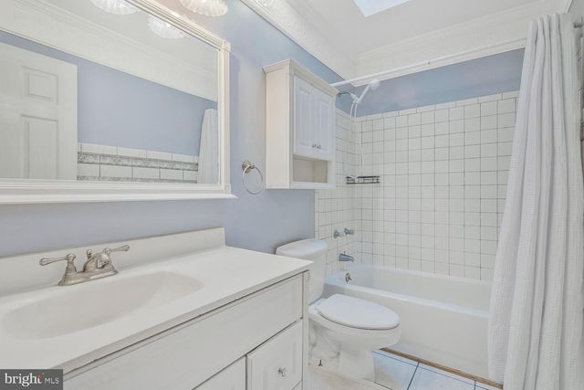 111 AUTUMN CT, Huntingtown, MD 20639