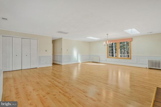 111 AUTUMN CT, Huntingtown, MD 20639