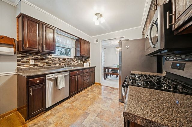 1254 Rinaldi St, Verona, PA 15147