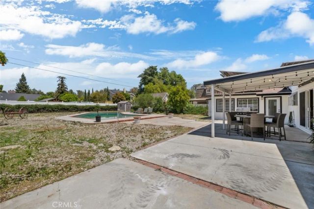 17441 Rayen Street, Sherwood Forest, CA 91325