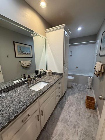 4900 S Bellhurst Avenue, Springfield, MO 65804