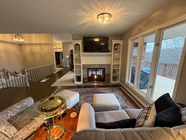 4900 S Bellhurst Avenue, Springfield, MO 65804