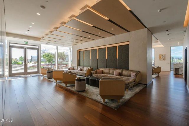 889 Francisco Street 802, Los Angeles, CA 90017