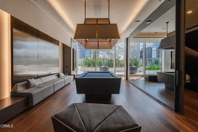 889 Francisco Street 802, Los Angeles, CA 90017
