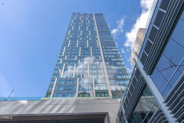 889 Francisco Street 802, Los Angeles, CA 90017