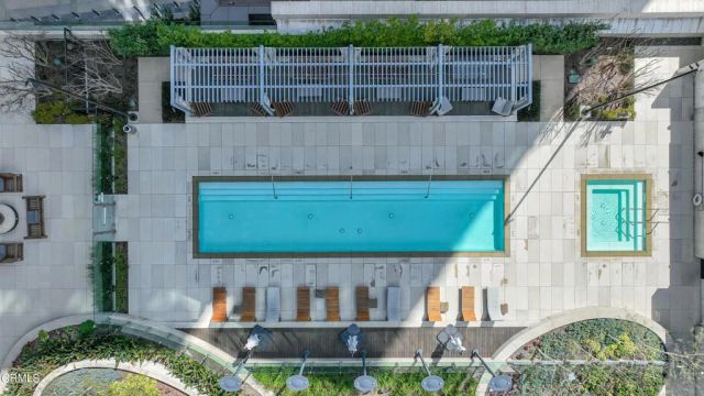 889 Francisco Street 802, Los Angeles, CA 90017