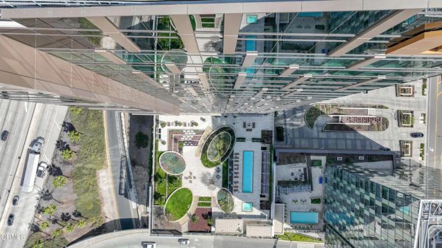 889 Francisco Street 802, Los Angeles, CA 90017