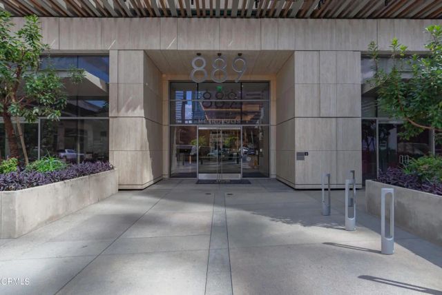 889 Francisco Street 802, Los Angeles, CA 90017