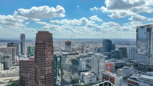 889 Francisco Street 802, Los Angeles, CA 90017