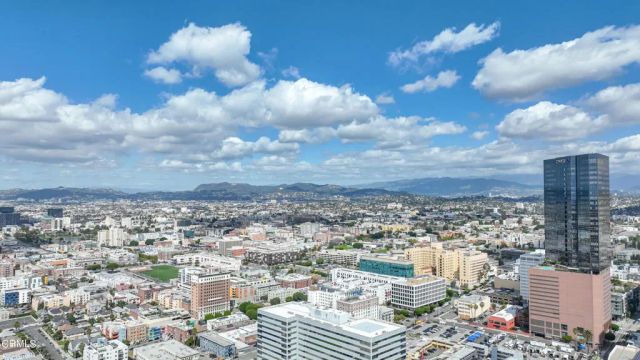 889 Francisco Street 802, Los Angeles, CA 90017