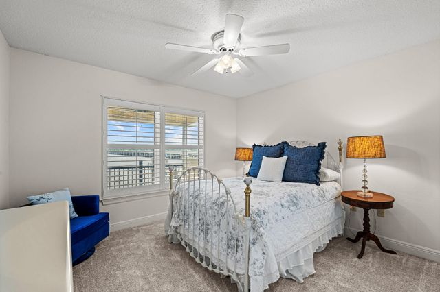 101 Harbour Pointe Drive, Lynn Haven, FL 32444