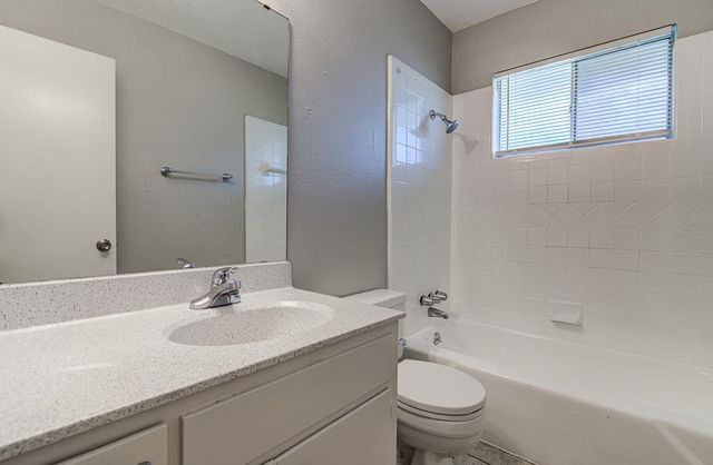 1102 Alden DR, Austin, TX 78758
