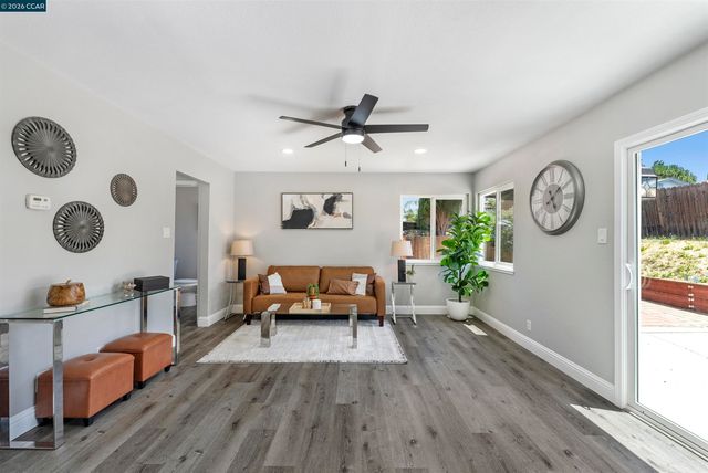 1029 Doncaster Dr, Antioch, CA 94509