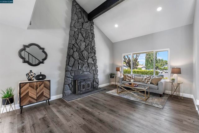 1029 Doncaster Dr, Antioch, CA 94509