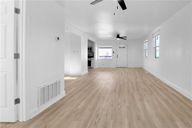 23 Linden AVE, Portsmouth, VA 23704