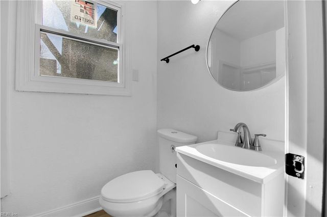 23 Linden AVE, Portsmouth, VA 23704