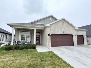 1449 N COBBLEWOOD CT, Kaysville, UT 84037