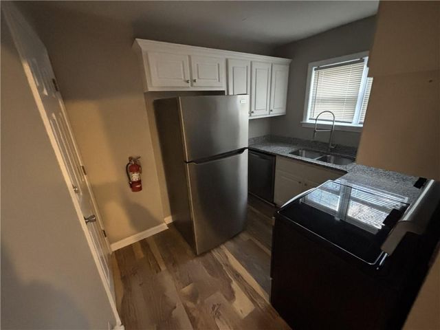 625 Simmons Street, Gainesville, GA 30501