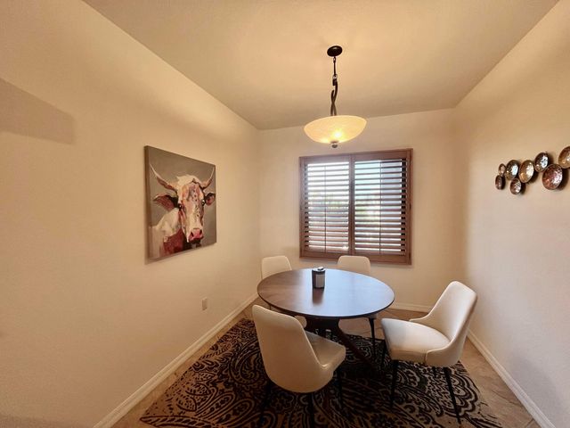 370 GOLFVIEW Road 302, North Palm Beach, FL 33408