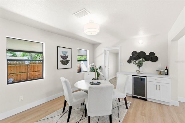 5124 N RIDGE STREET N, St Petersburg, FL 33709