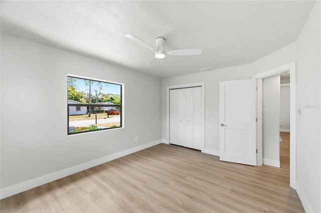 5124 N RIDGE STREET N, St Petersburg, FL 33709