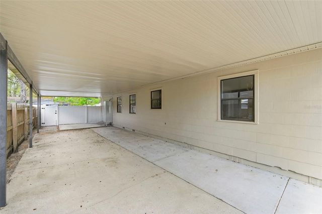 5124 N RIDGE STREET N, St Petersburg, FL 33709