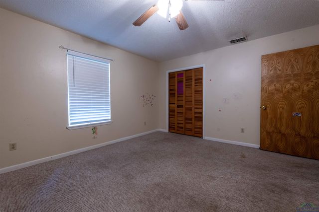 819 Carlisle Dr, Kilgore, TX 75662