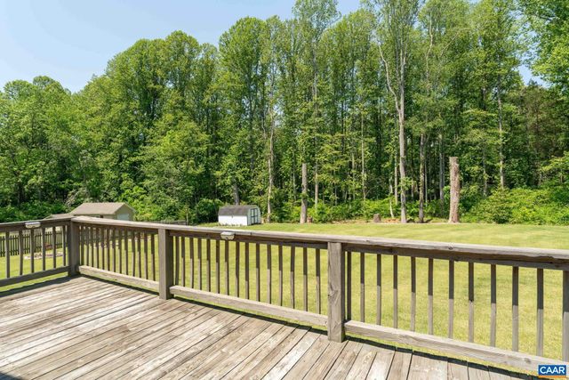 355 WHITETHORN CT, Ruckersville, VA 22968