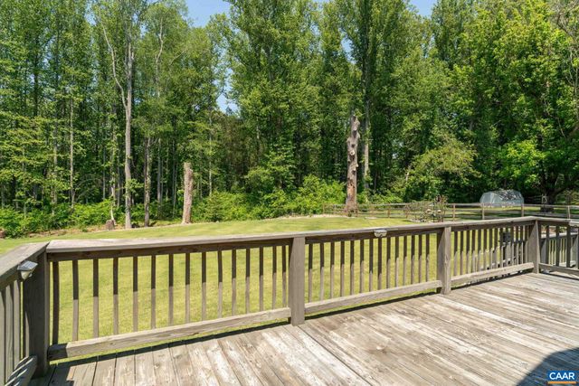 355 WHITETHORN CT, Ruckersville, VA 22968