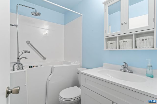 355 WHITETHORN CT, Ruckersville, VA 22968