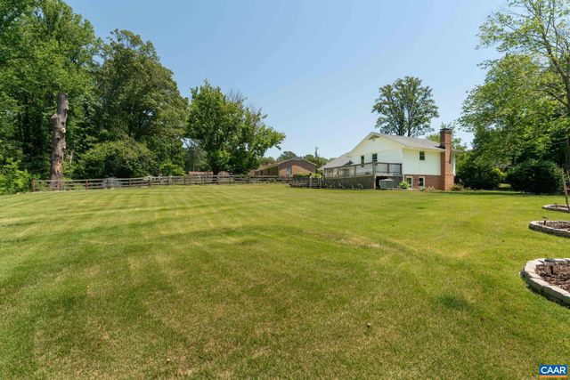 355 WHITETHORN CT, Ruckersville, VA 22968